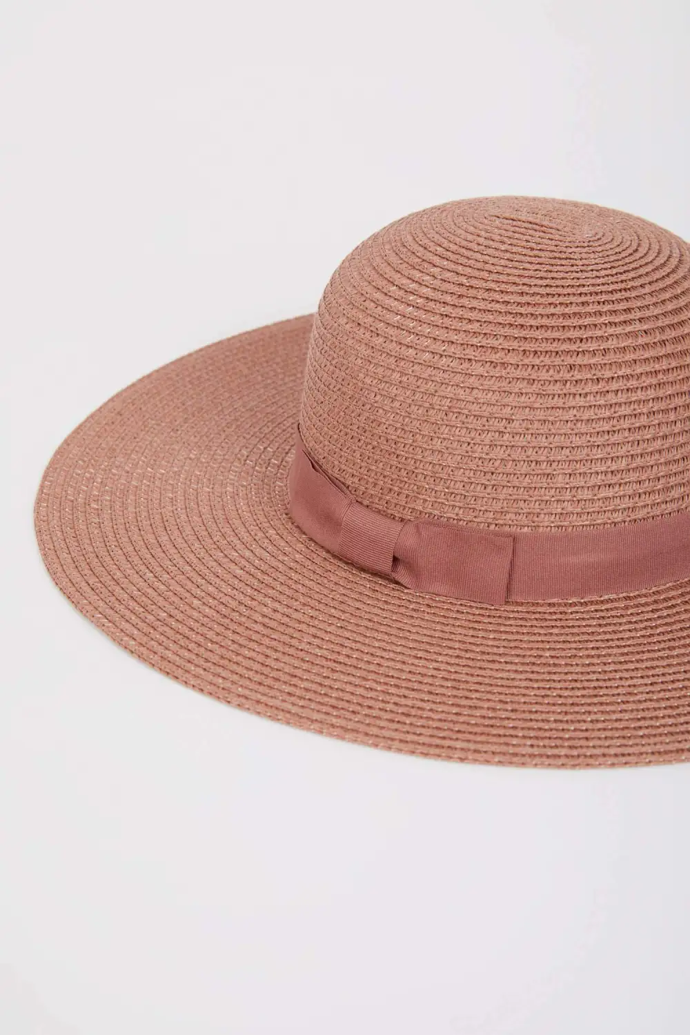 Bow-Decorated Straw Hat