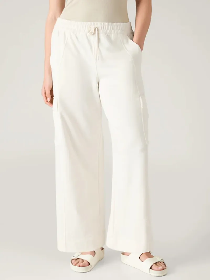 Wide-Leg Cargo Pants For Edgy Casual Style