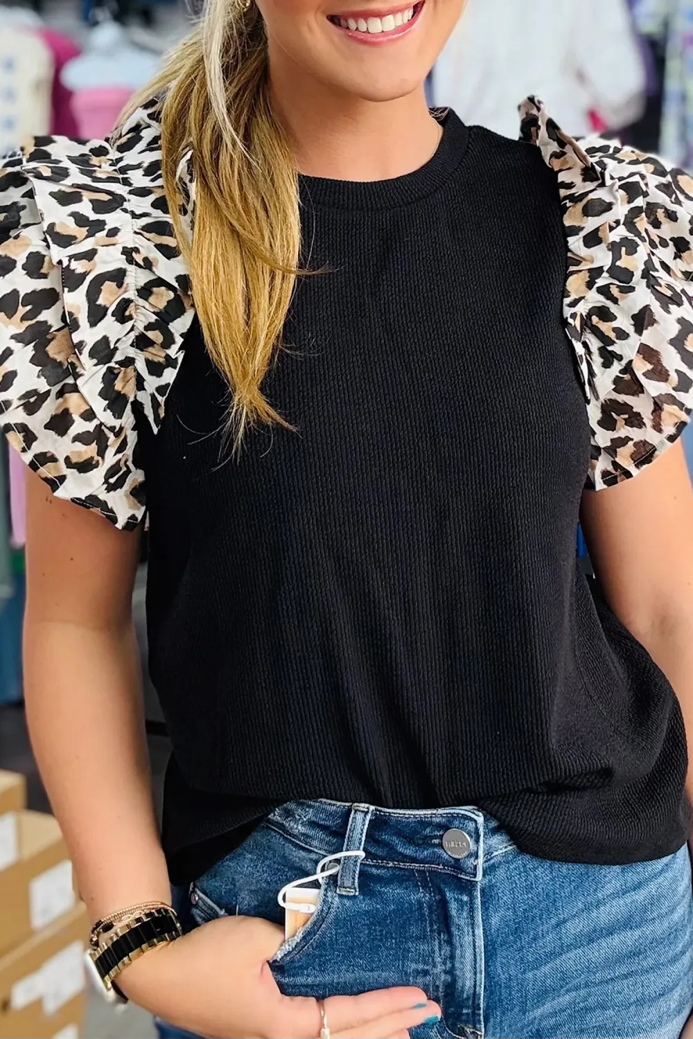 Black Contrast Leopard Ruffled Short Sleeve Top