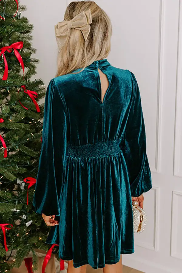 Women's Velvet Keyhole Long Sleeve Mini Dress