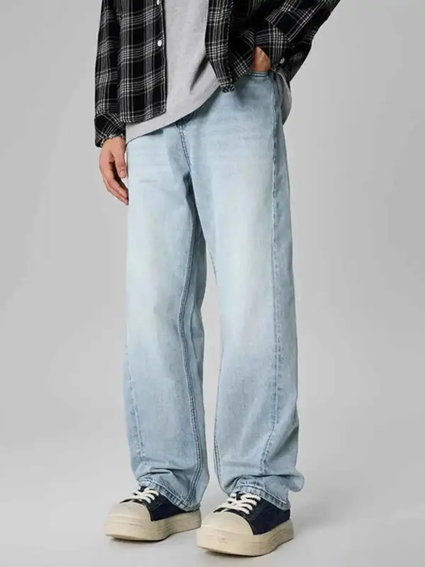 Modern Wash Straight Leg Jeans