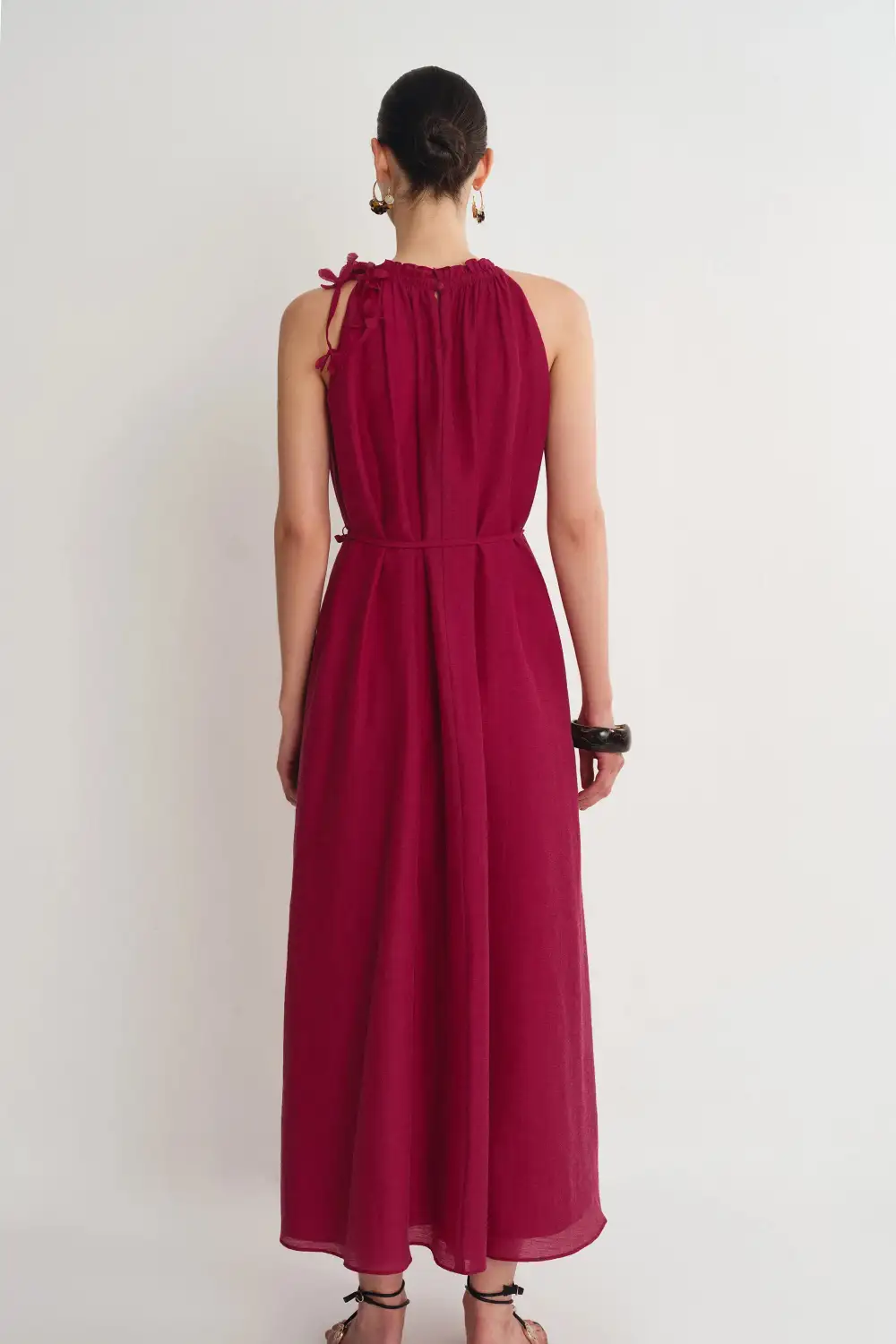 Sleeveless Handcrafted Floral Linen Blend Maxi Dress
