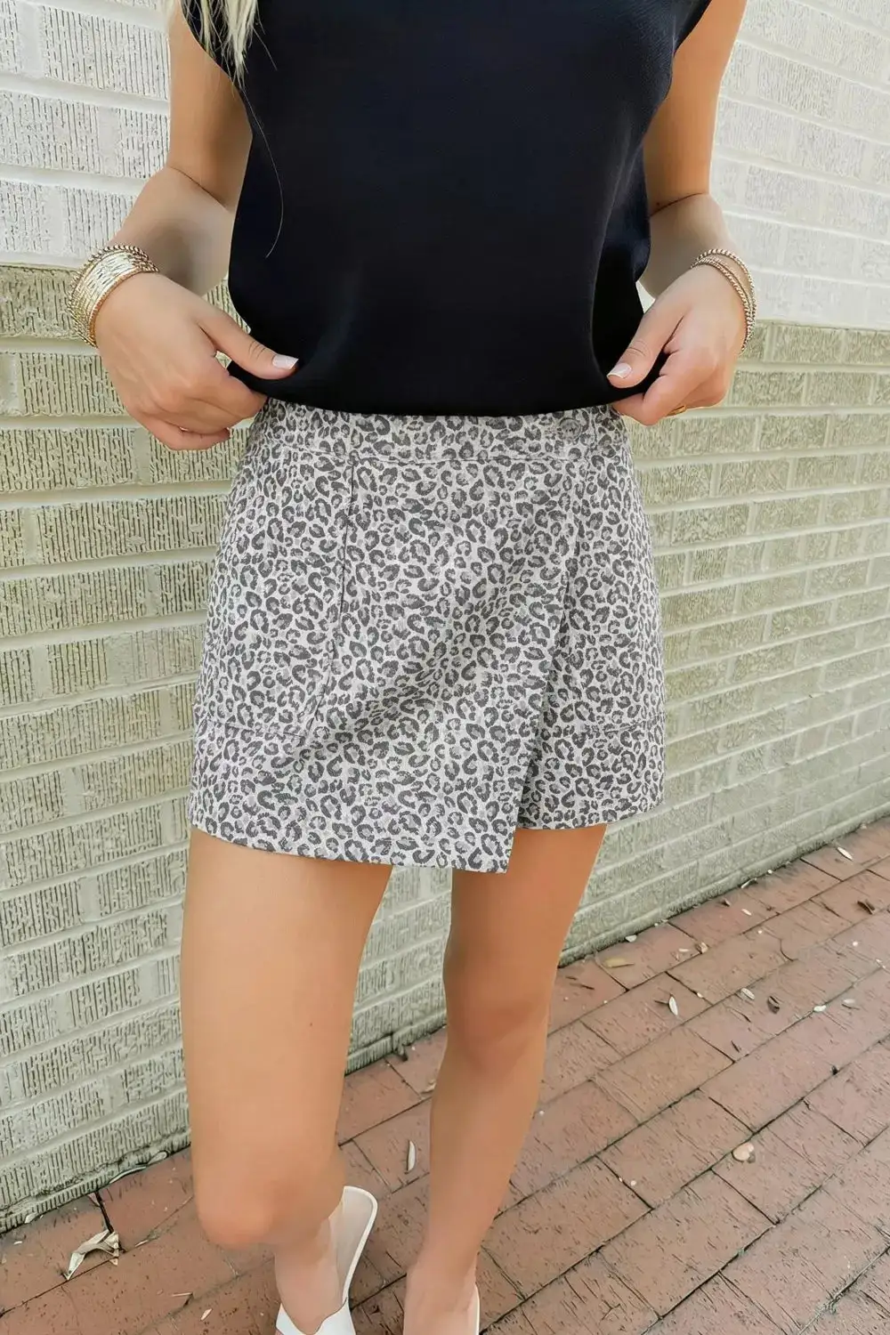 Leopard Print Elastic Waist Denim Shorts