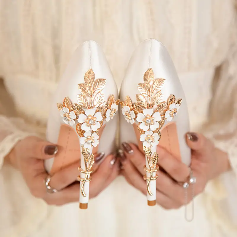 Pointed Toe Stiletto Heel Floral Detail Bridal Style High Heels
