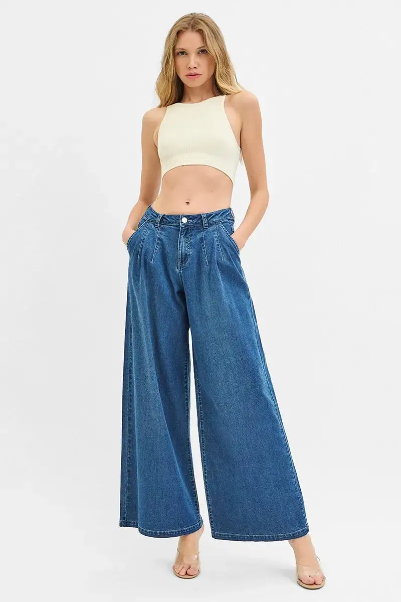 Easy Mid Rise Wide Leg Denim Jeans