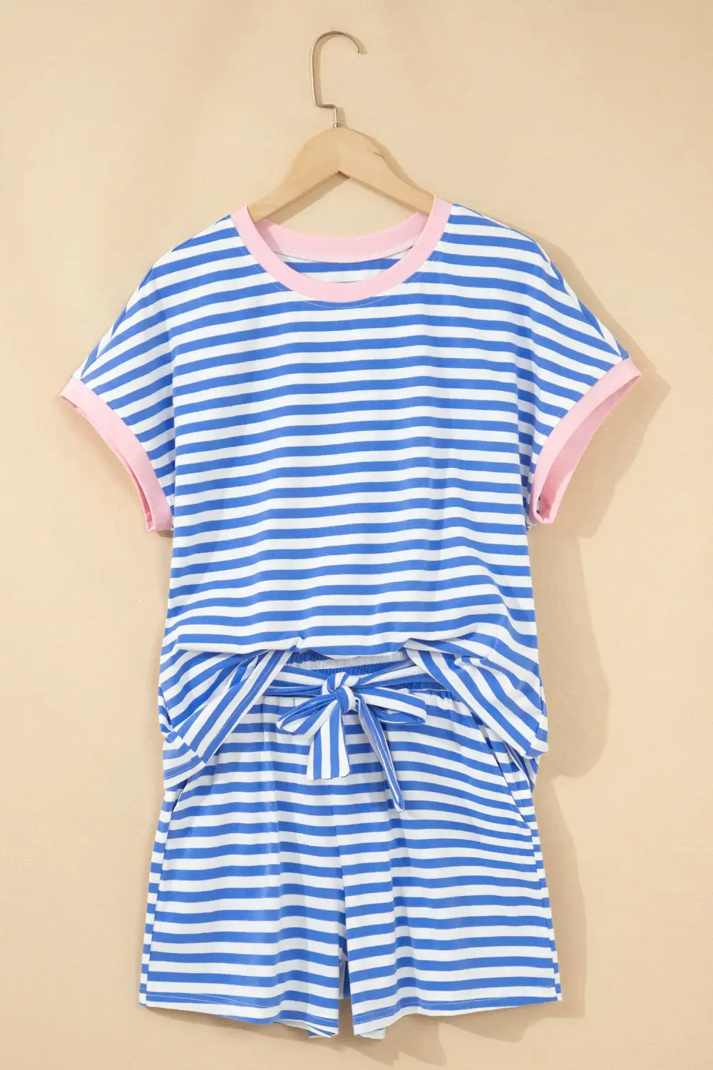 Women's Contrast Trim Crew Neck Tee Knot Shorts Two Piece Set