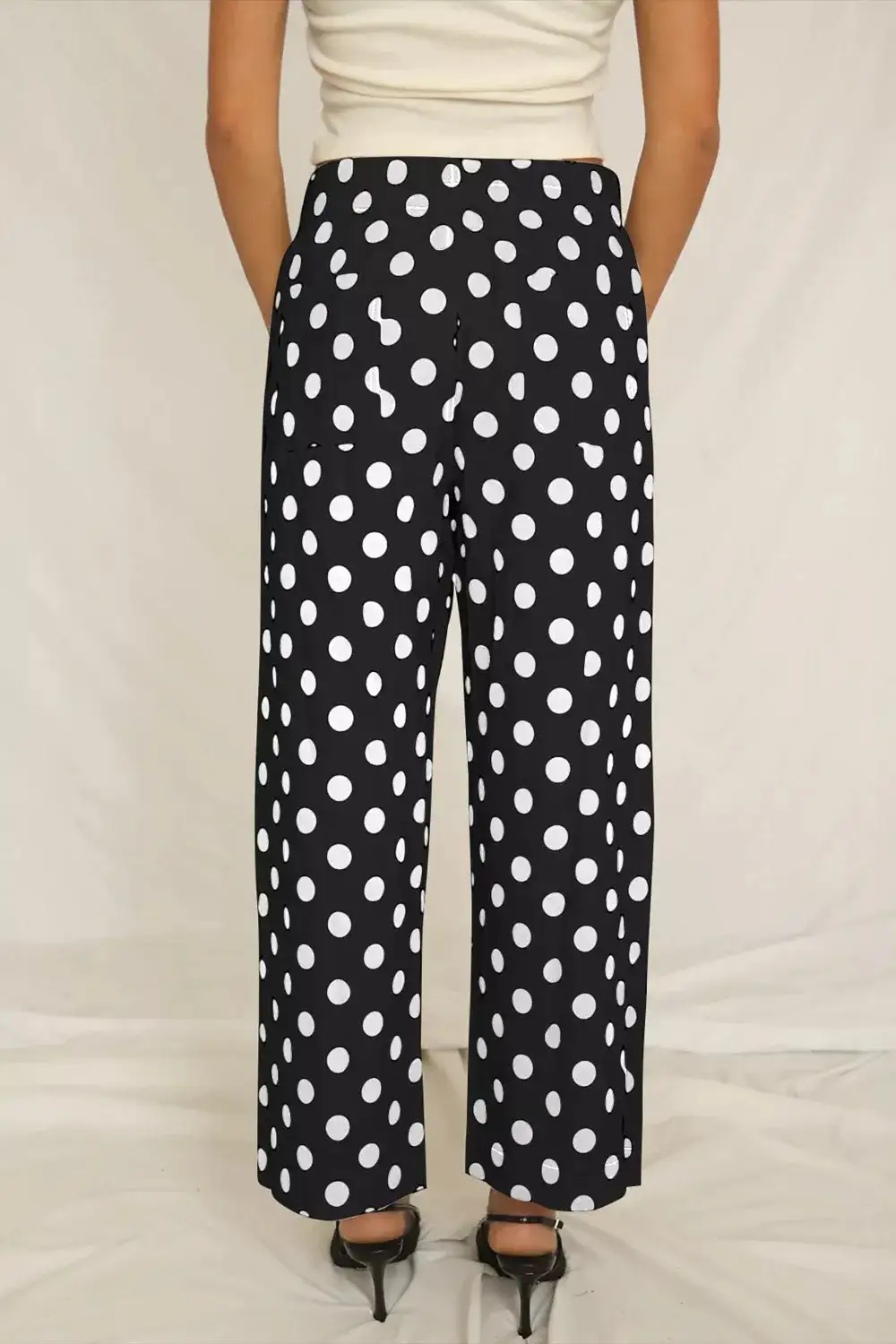 Straight Leg Mid Rise Polka Dot Pocketed Pants