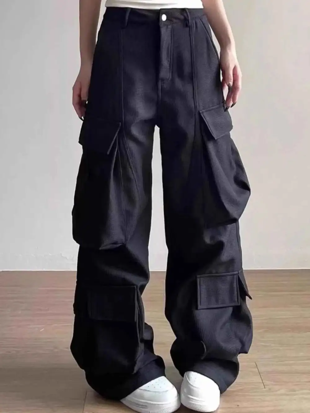 Multi-Pocket Cargo Pants