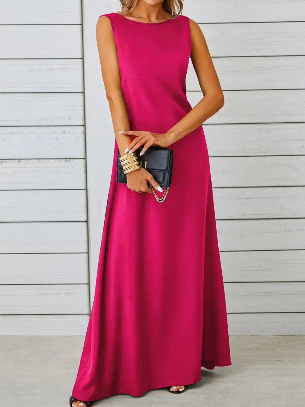 Balanced Detail Sleeveless Maxi Dress