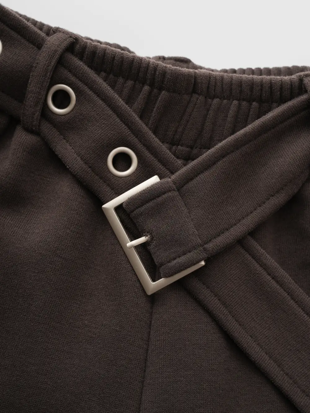 Statement Barrel-Leg Pants