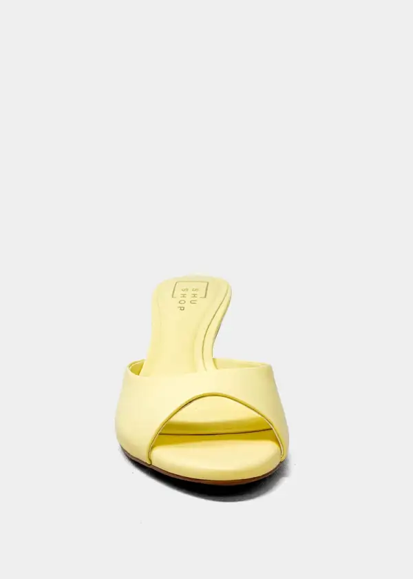 Low Heel Clean Line Sandals