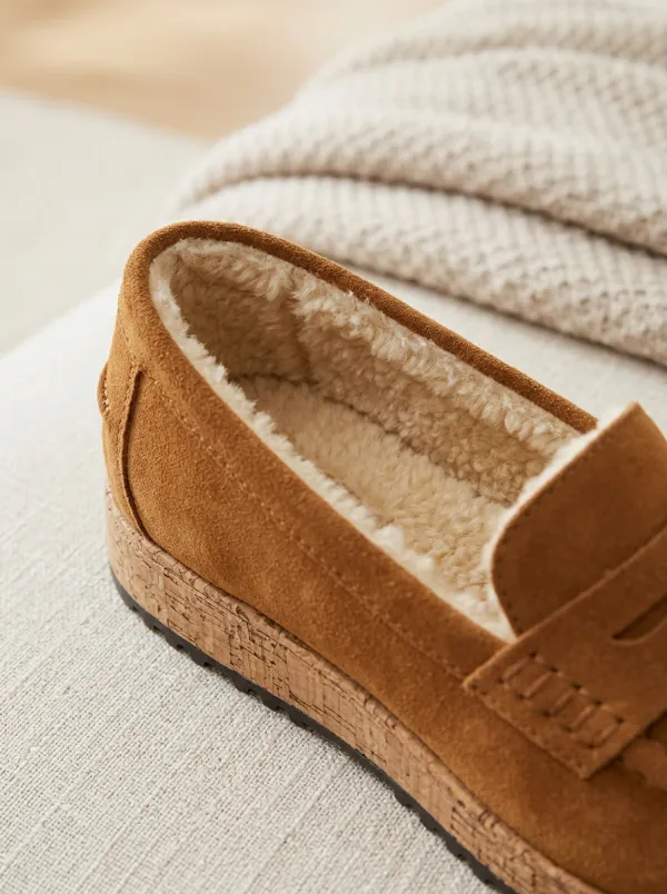 Women's Utility Winter Suede Wood Sole Loafers