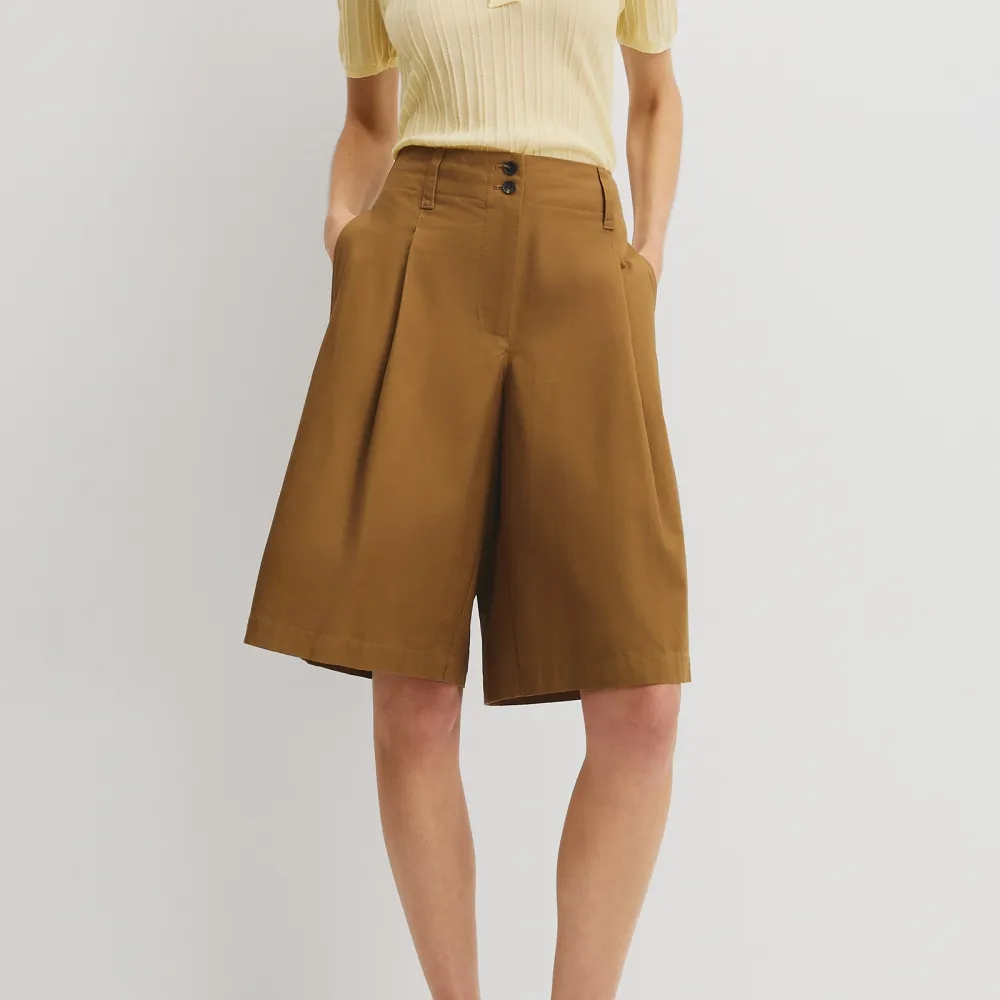 Women's Classic Textured Classic Shorts