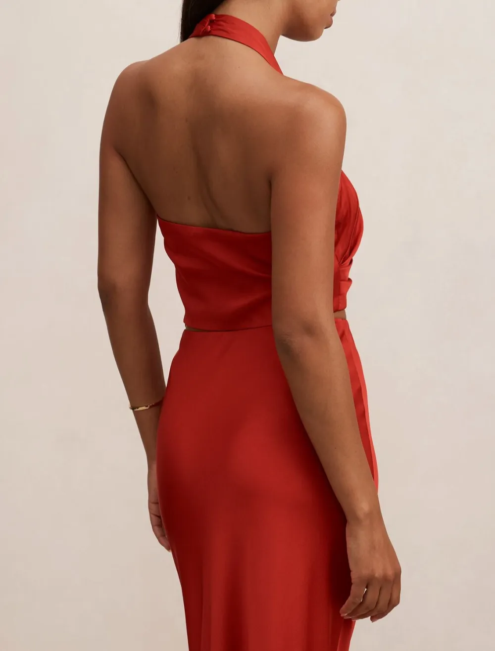 Red Halter Twist Neck Sleeveless Top