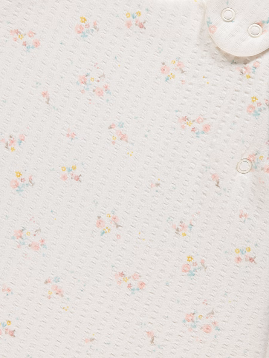 Neutral Floral Seersucker Sleeping Bag 2.5 Tog detail 1