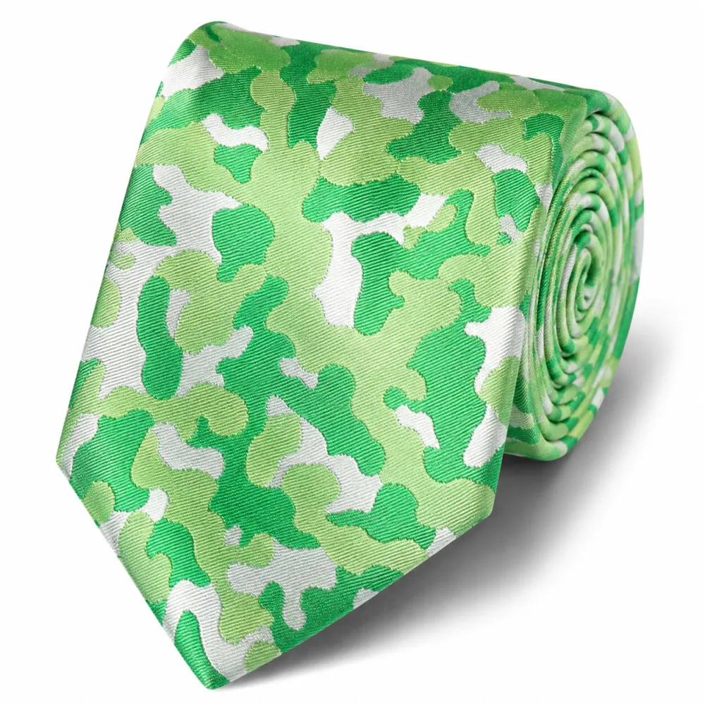 Subtle Silk Classic Men's Necktie With Pocket Square