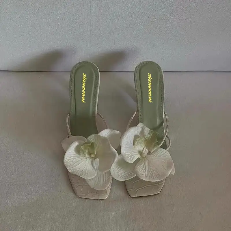 Floral Detail Slide Sandals