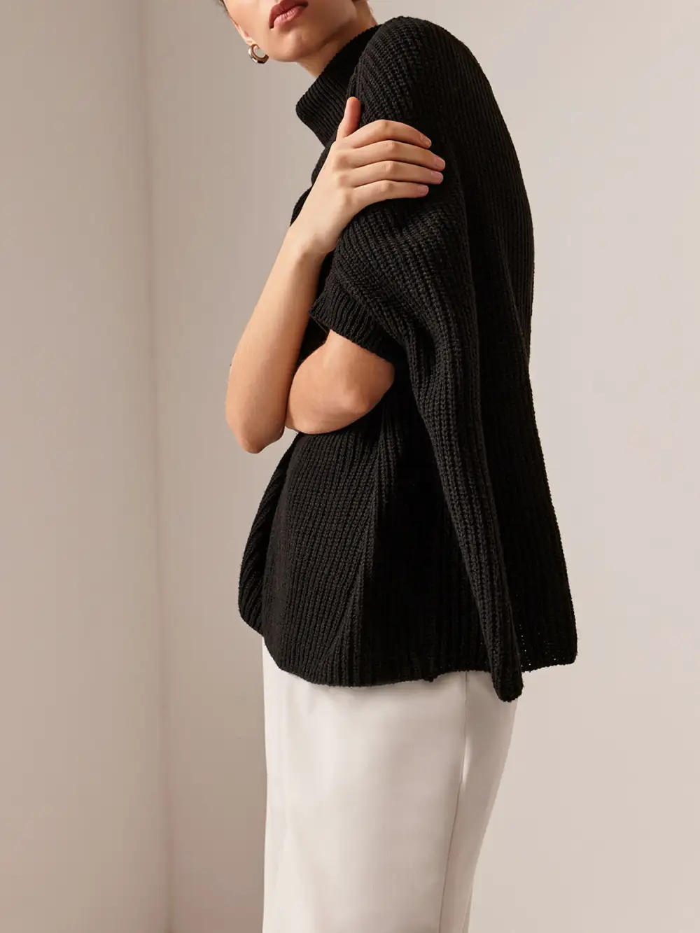 Mesh Sleeveless Sweater