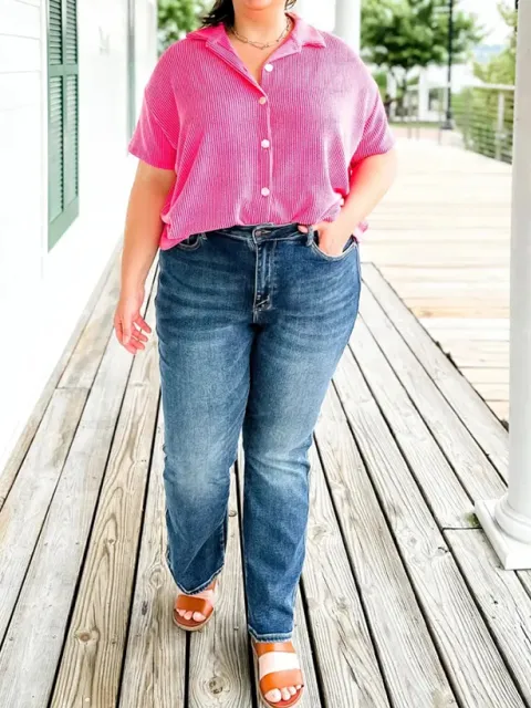 Refined Pocketed Straight Leg Jeans
