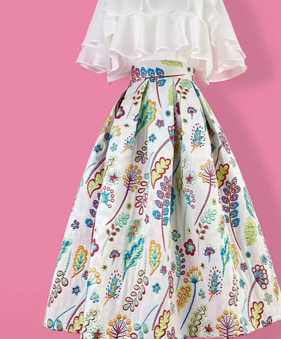 Roomy Commuter Everyday Casual Embroidered Skirt