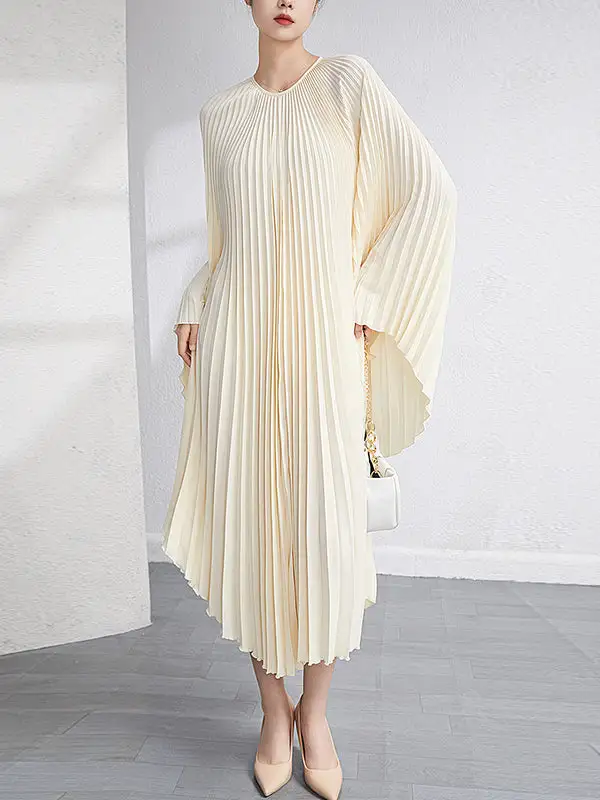 Sleeves Pleated Maxi Dress