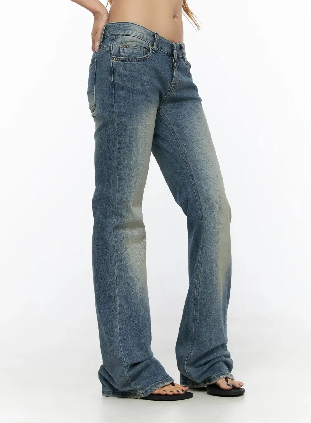 Loose Flared Jeans