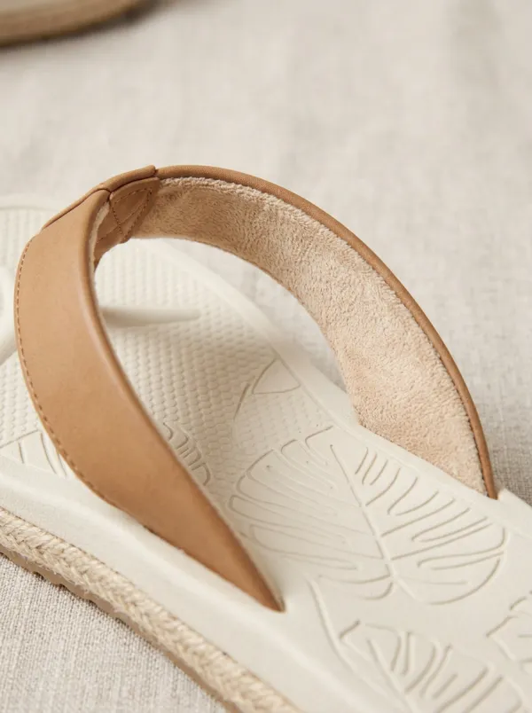 Women's Leaf Print Flat Flip Flops