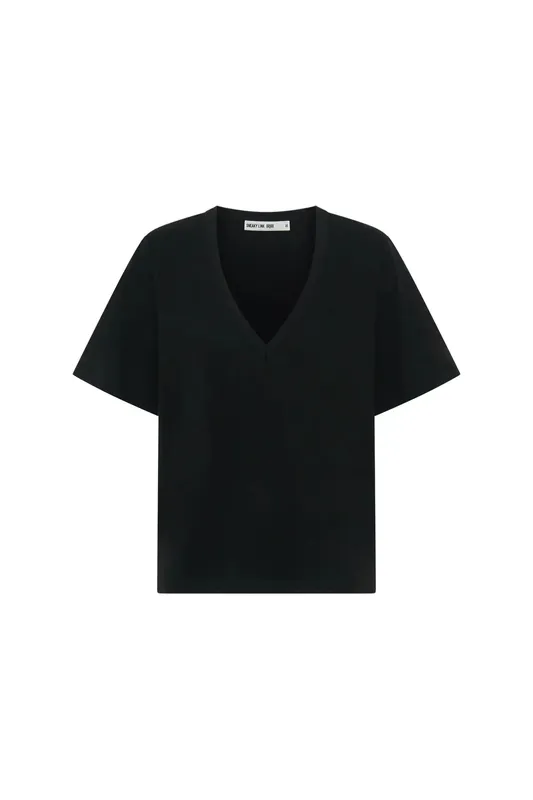 Relaxed Classic V-Neck Tee