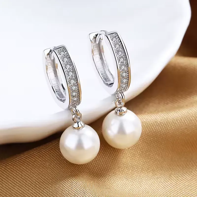 Natural freshwater pearl ladies' earrings