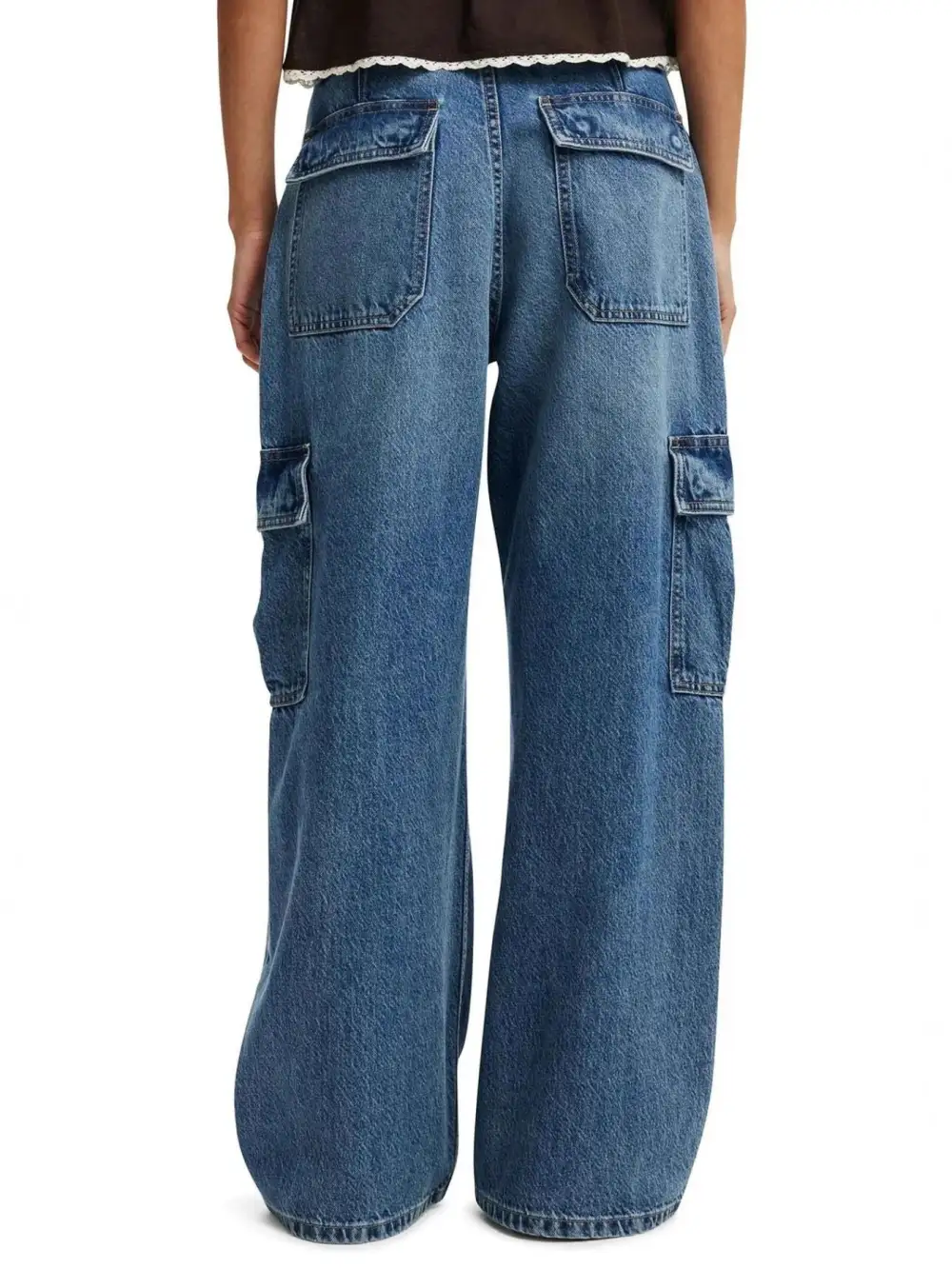 Classic Wide Leg Cargo Jeans