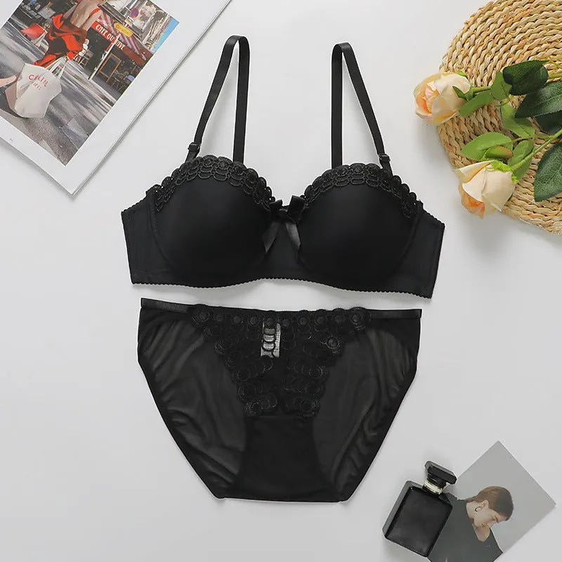Butterfly Embroidered Non-Slip Underwire Set