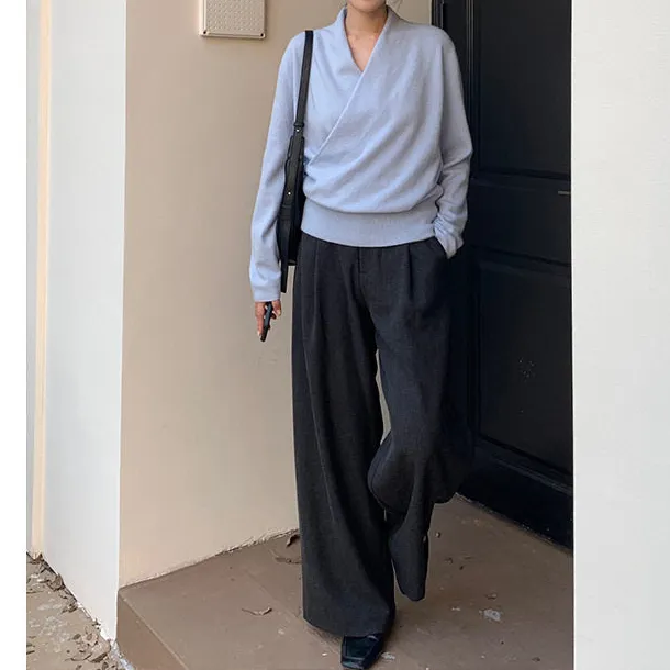 Easy-Wear Soft Skin-Friendly Sweater