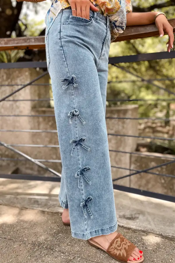 High-Waist Cropped Pocketed Straight Leg Jeans