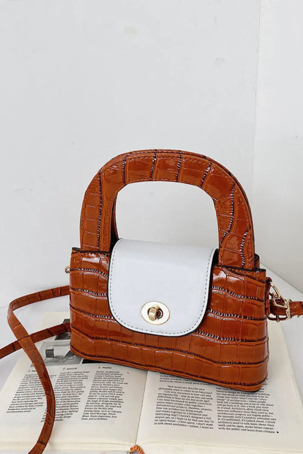 French Korean Trend Shoulder Messenger Bag for Women
