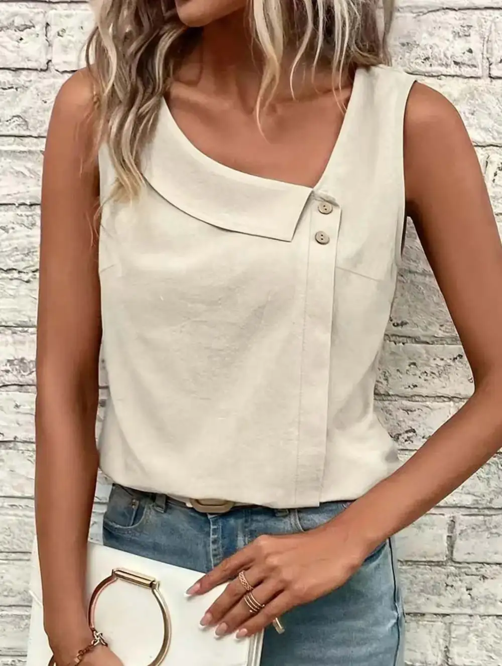 Asymmetric Shoulder Sleeveless Tank Top