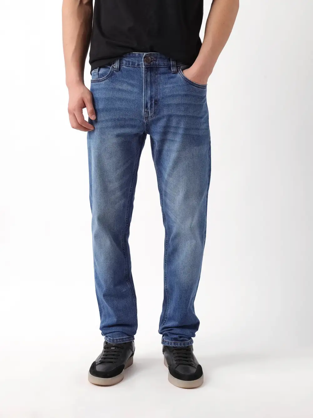 Streamlined Stretch Pocket Lightweight Jeans