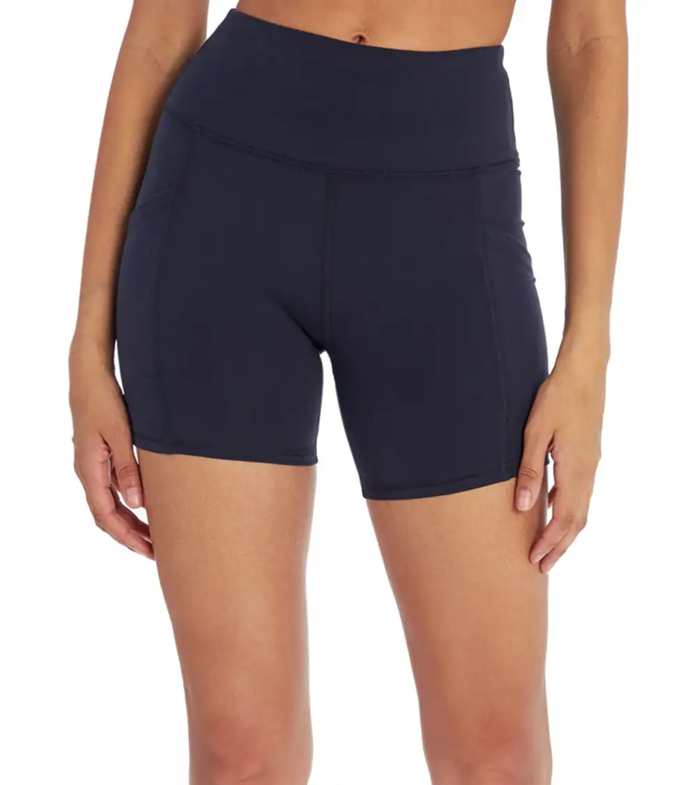 Side Pocket High Rise Yoga Shorts