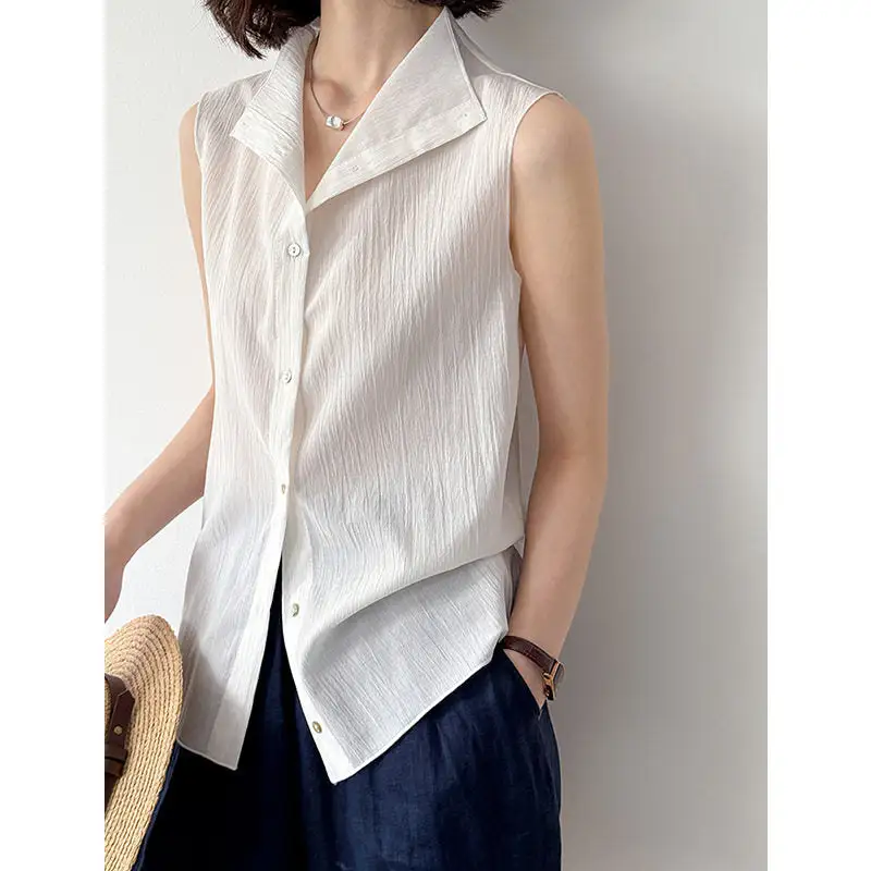 Loose Sleeveless Shirt