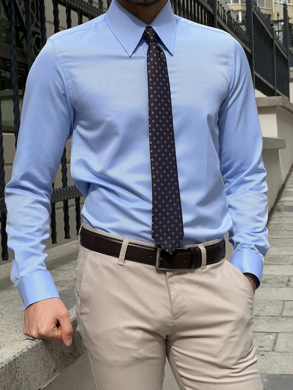 Modern Point Collar Slim Fit Cotton Casual Shirt