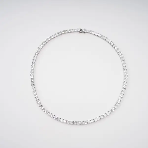 Silver Tone Square Cut Crystal Embellished Necklace