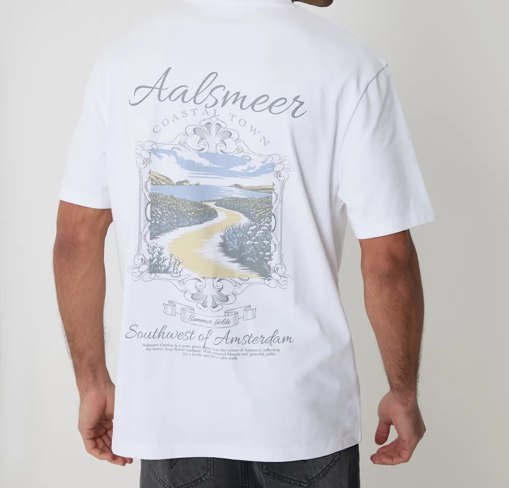 Men's White Relaxed-Fit Graphic Peached Cotton T-Shirt