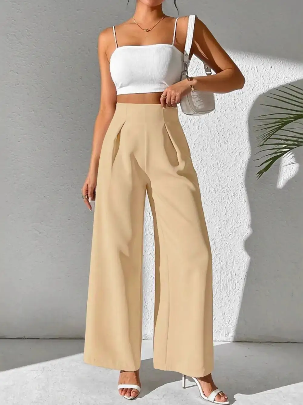 Wide Leg High Waist Detail Pants