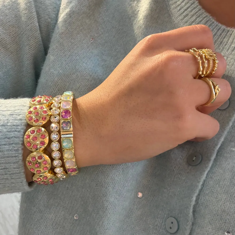 Sparkly Disc Bracelet