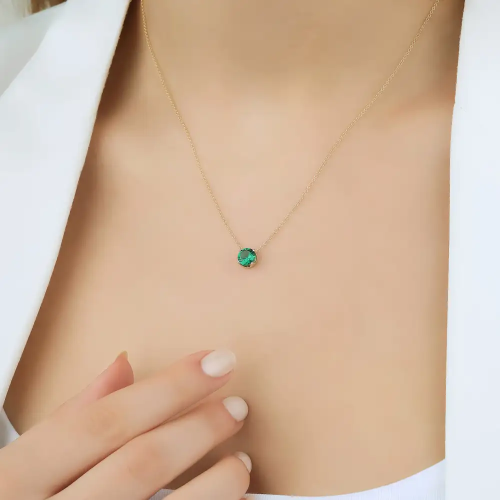 Dainty Prong Set Solitaire Emerald Necklace