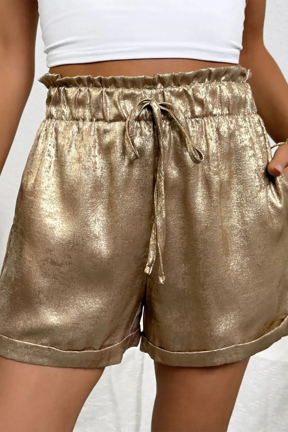 Elastic Waist Drawstring Cuffed Hem Casual Shorts