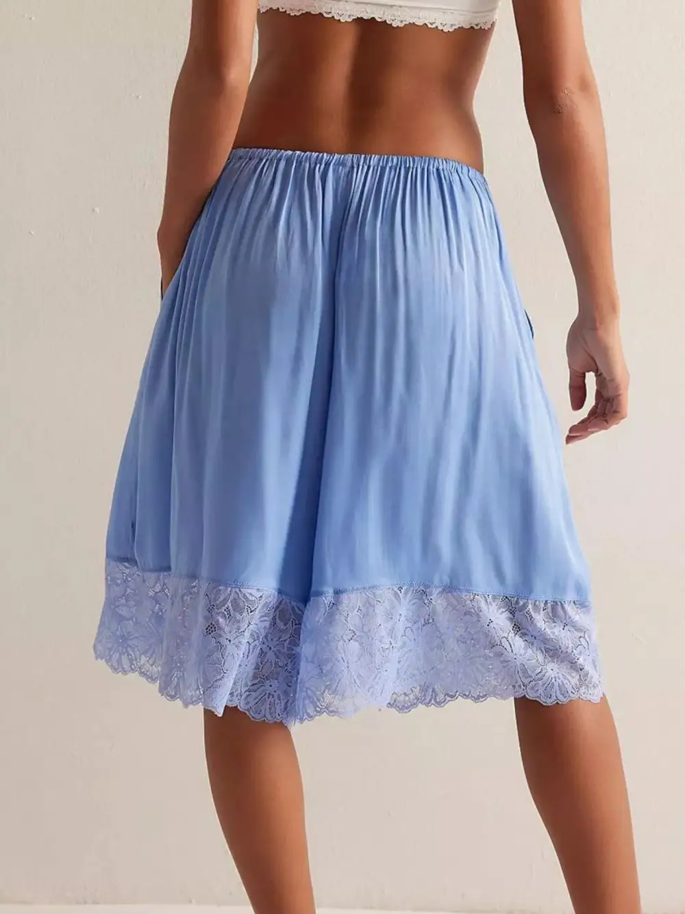 Refined Lace-Trim Casual Shorts