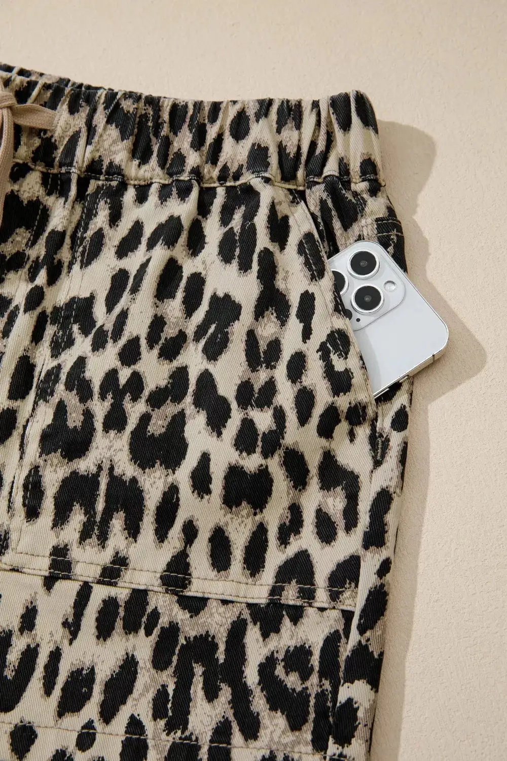 Leopard Print Lace Up Elastic Waistband Mid Rise Denim