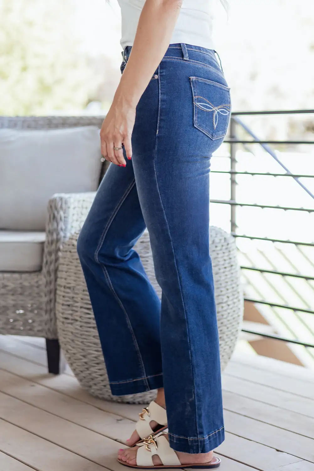 Women's Western Stitch Patched Pocket Bootcut Jeans