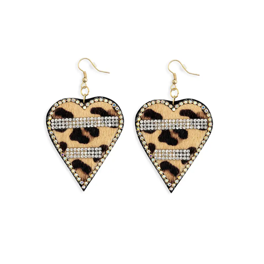 Decorative Detailed Artful Heart Earrings