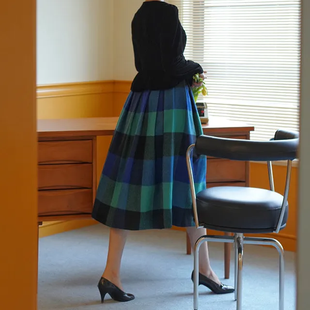 Artful Boutique Everyday Casual Plaid Skirt